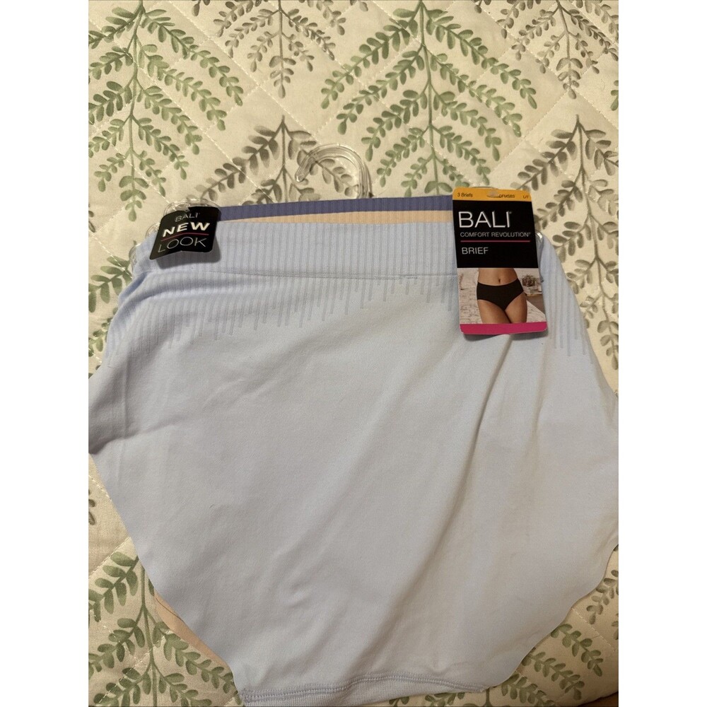 NEW! Women’s Bali Comfort Revolution Briefs 3 Pk DFMSB3 Size 7 Large